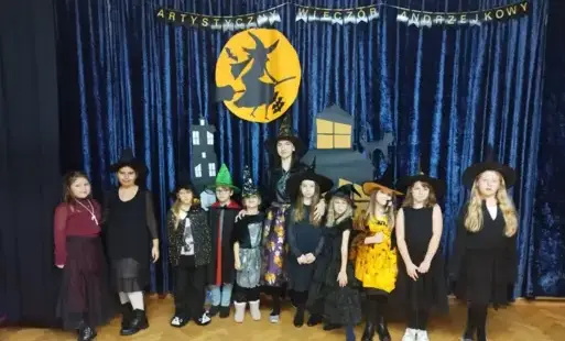 Zdjęcie do Magiczny Wiecz&oacute;r Andrzejkowy&nbsp;w&nbsp;MDK